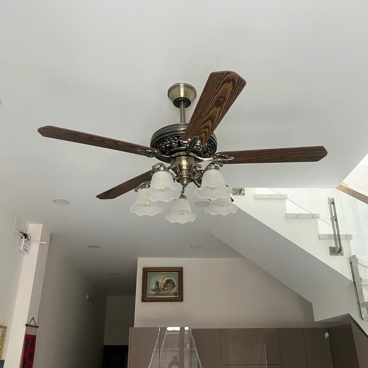 Vừa làm mát, vừa tạo không gian ấm cúng và thư giãn.